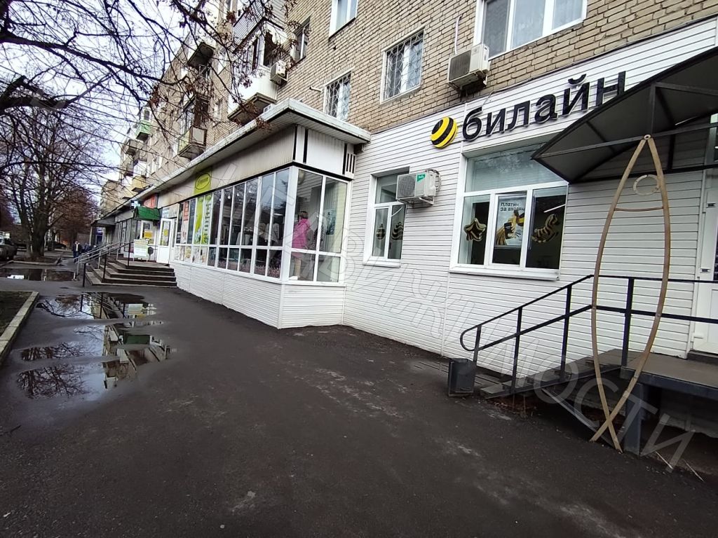 Продажа коммерческой недвижимости, 267м <sup>2</sup>, Балашов, Космонавтов пр-кт,  6