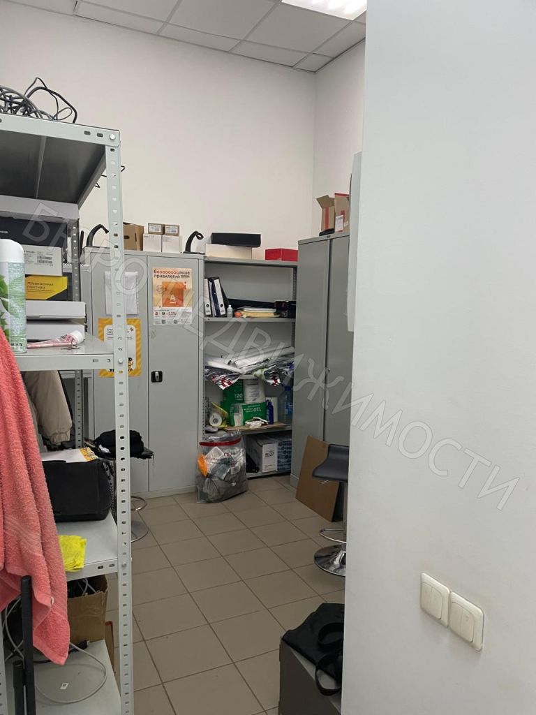 Продажа коммерческой недвижимости, 267м <sup>2</sup>, Балашов, Космонавтов пр-кт,  6