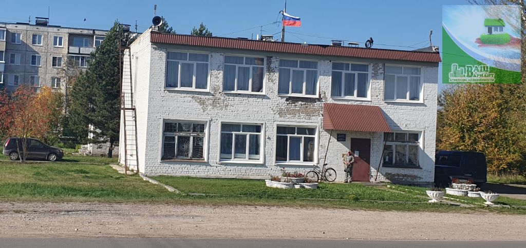 Продажа 2-комнатной квартиры, Петровский, Школьная ул,  14