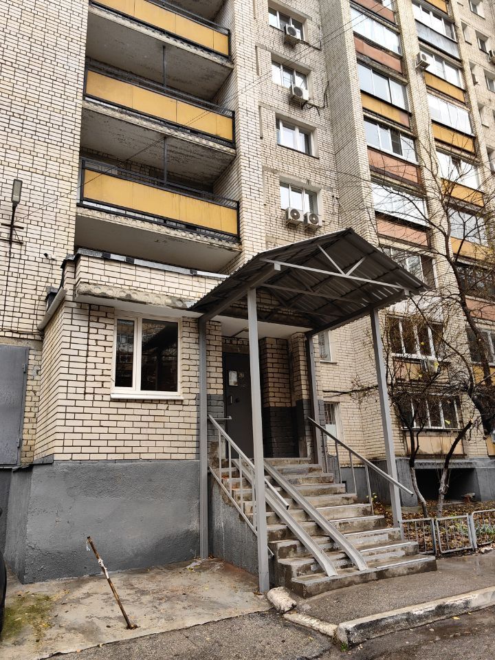 Продажа 2-комнатной квартиры, Саратов, Большая Горная ул,  243/136