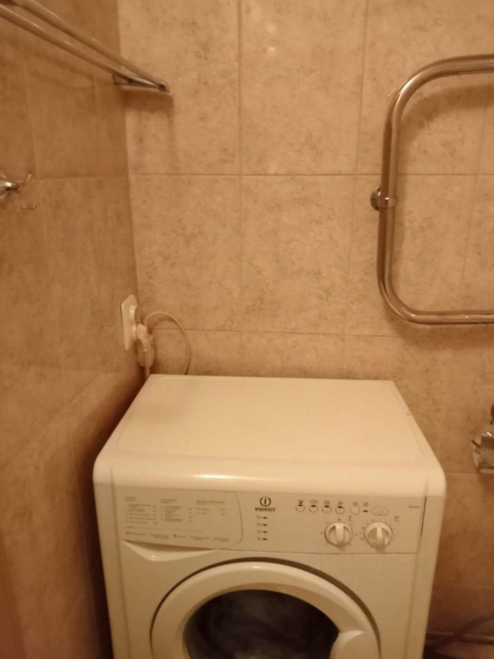 Продажа 1-комнатной квартиры, Саратов, Рахова ул,  169/171