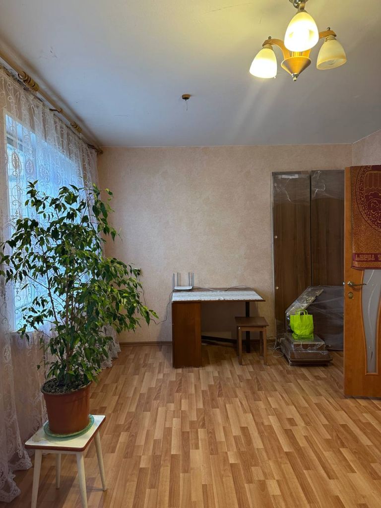 Продажа 4-комнатной квартиры, Нижний Новгород, Волжская наб,  9