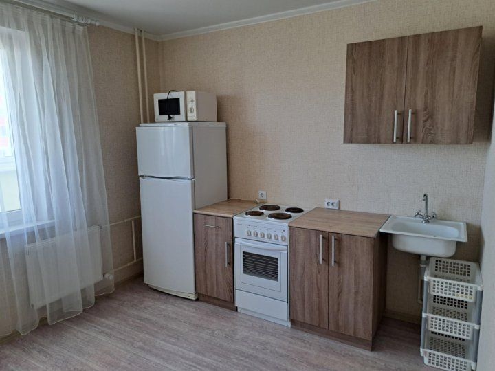 Продажа 1-комнатной квартиры, Ростов-на-Дону, Амет-Хана Султана пер,  7