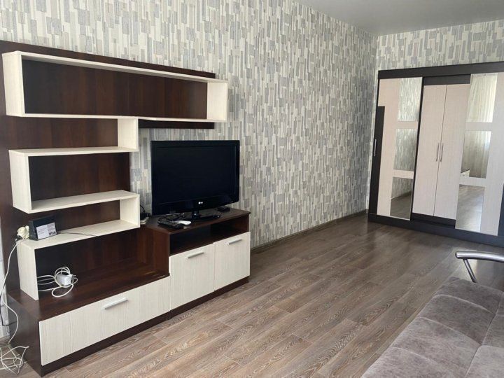 Продажа 1-комнатной квартиры, Ростов-на-Дону, Висаитова ул,  1/12