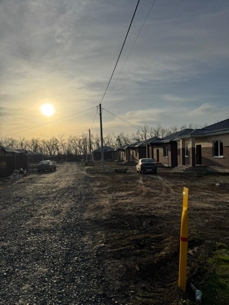 Продажа дома, 110м <sup>2</sup>, 4 сот., Ростов-на-Дону, Зрелищная ул