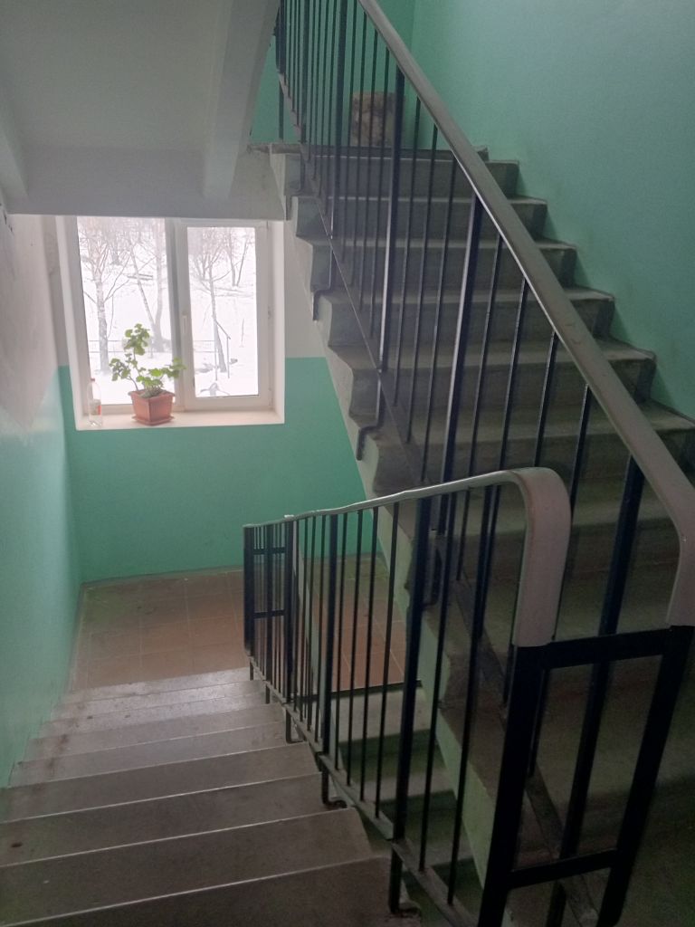 Продажа 1-комнатной квартиры, Углич, Солнечный мкр,  21