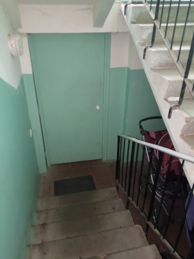 Продажа 1-комнатной квартиры, Углич, Солнечный мкр,  21