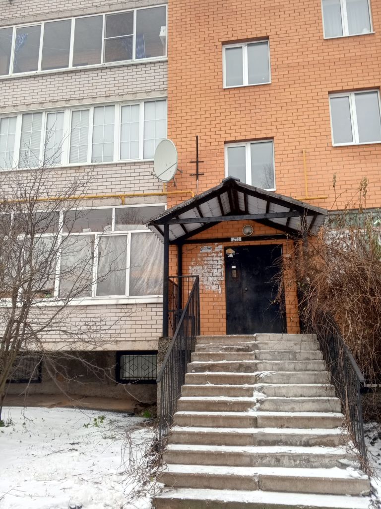 Продажа 1-комнатной квартиры, Углич, Солнечный мкр,  21