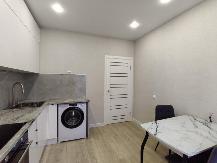 Продажа 1-комнатной квартиры, Ростов-на-Дону, Амет-Хана Султана пер,  7