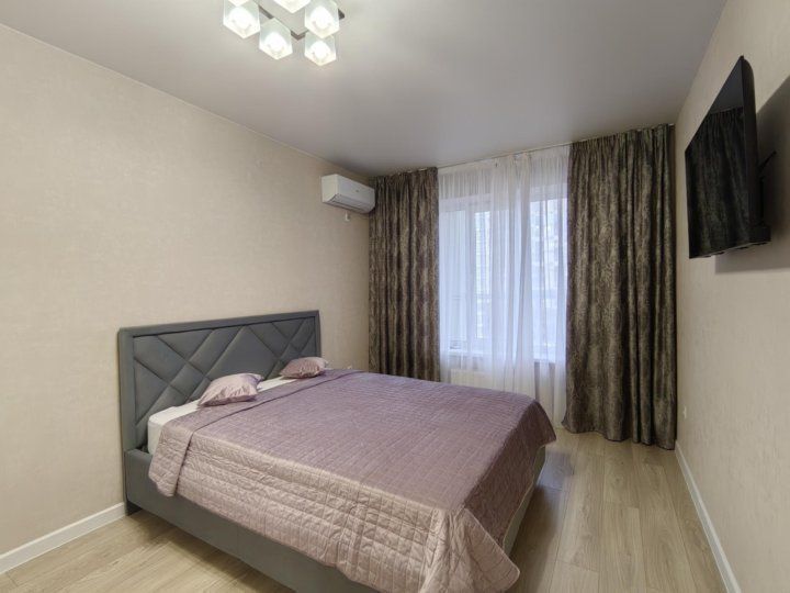 Продажа 1-комнатной квартиры, Ростов-на-Дону, Амет-Хана Султана пер,  7