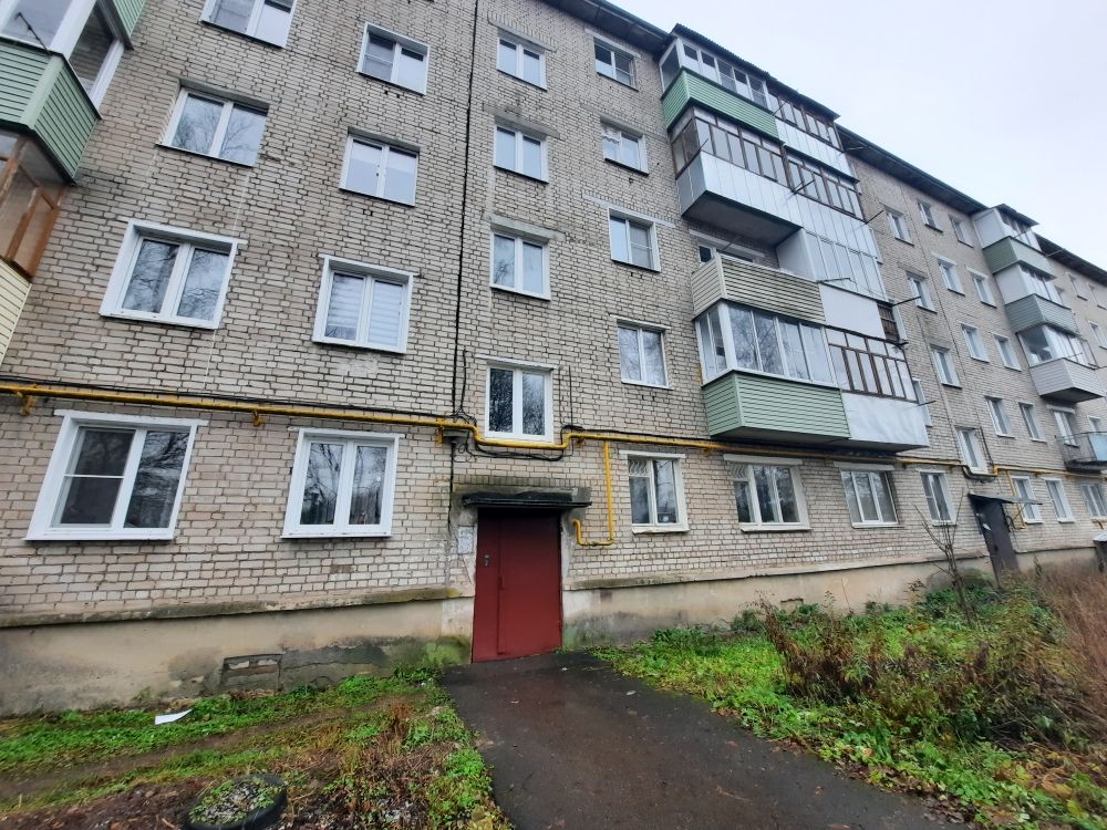 Продажа 2-комнатной квартиры, Фурманов, Социалистическая ул,  17