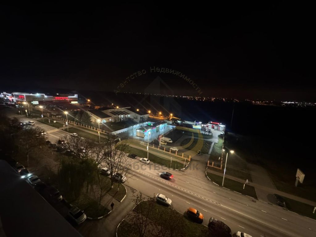 Аренда 3-комнатной квартиры, Губкин, Космонавтов ул,  13А