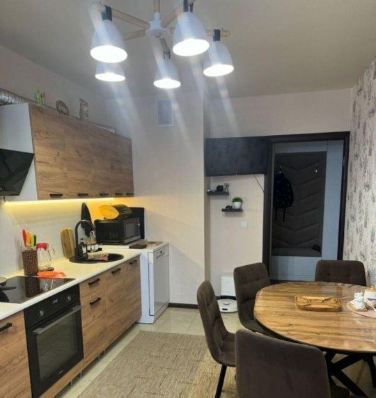 Продажа 2-комнатной квартиры, Ростов-на-Дону, Дмитрия Петрова ул,  8