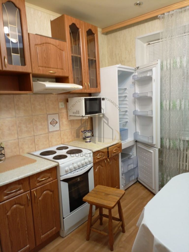 Аренда 2-комнатной квартиры, Старый Оскол, Буденного мкр,  6А