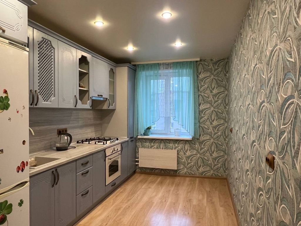 Продажа 3-комнатной квартиры, Дзержинск, Петрищева ул,  27В