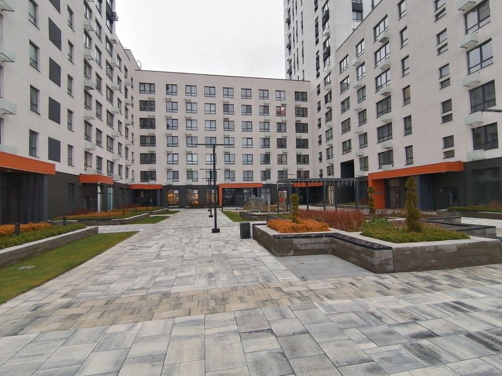 Продажа 2-комнатной квартиры, Пенза, 65-летия Победы ул,  26