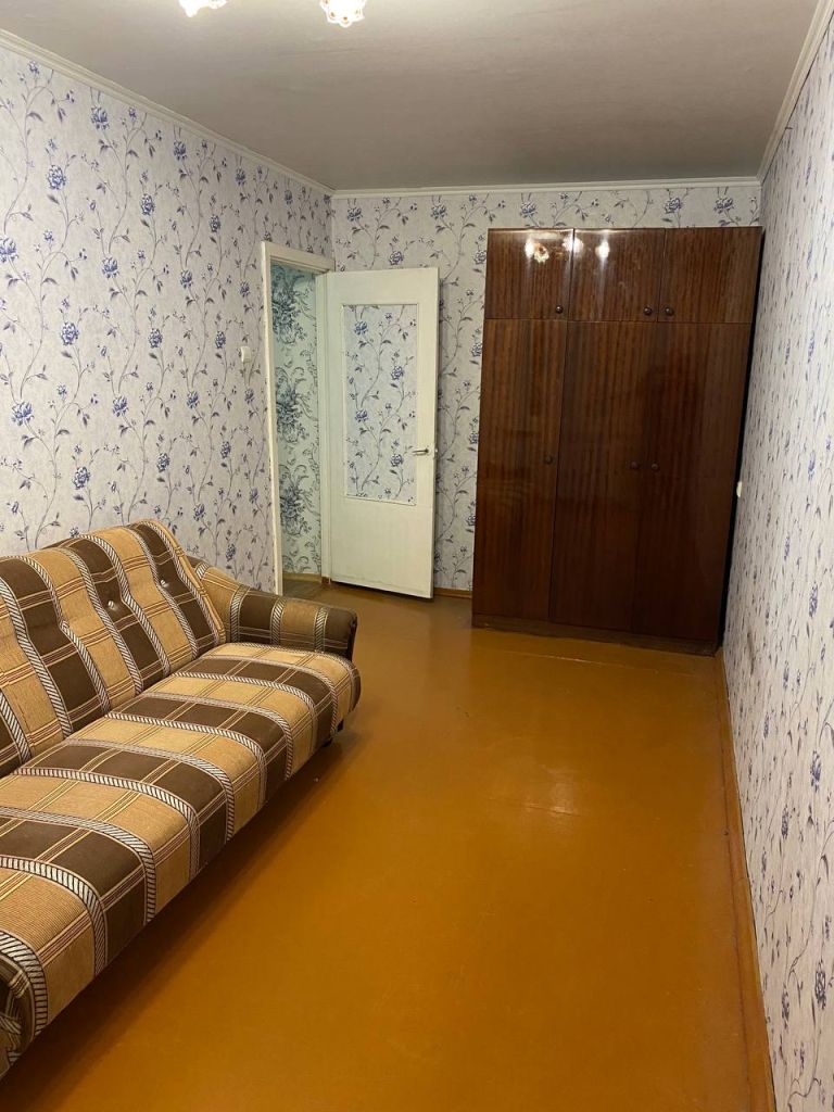 Продажа 2-комнатной квартиры, Бор, Трудовая ул,  9