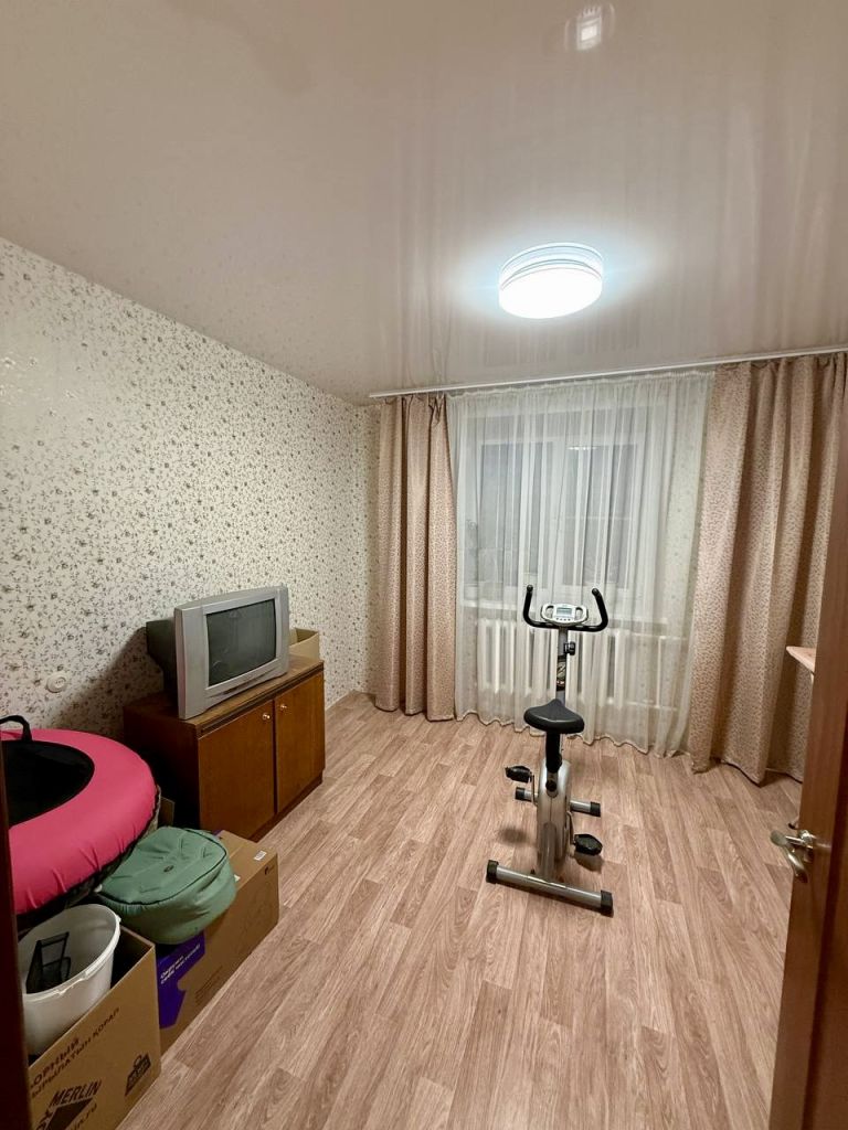 Продажа 2-комнатной квартиры, Кострома, Войкова ул,  29