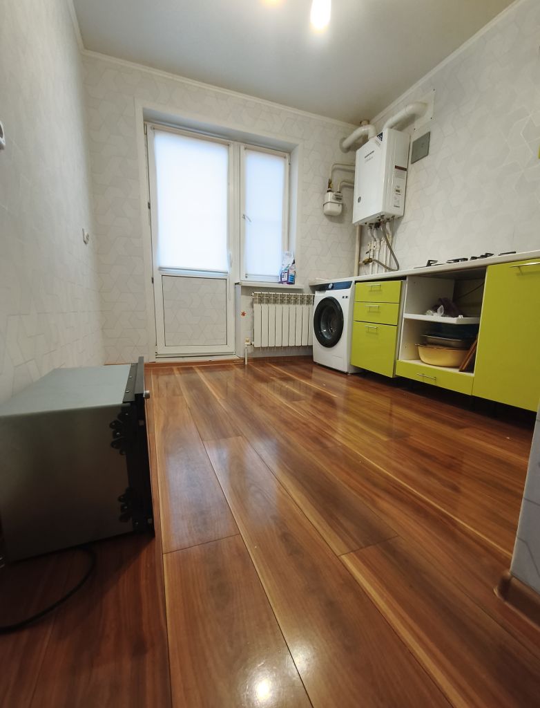 Продажа 2-комнатной квартиры, Донской, Комсомольская ул.,  14