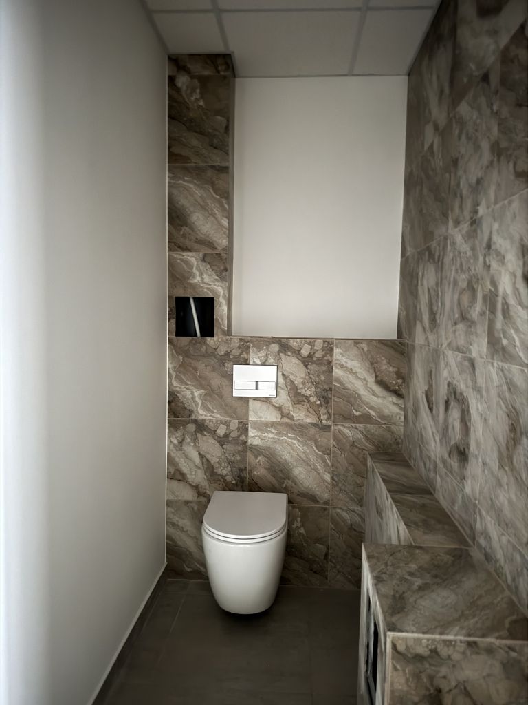 Продажа коммерческой недвижимости, 910м <sup>2</sup>, Пенза, Урицкого ул,  56а