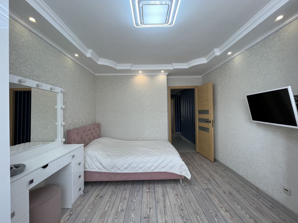 Продажа 3-комнатной квартиры, Саратов, Топольчанский 1-й проезд,  5