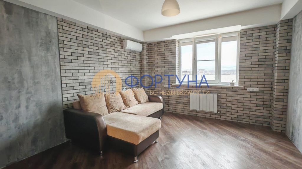 Продажа 3-комнатной квартиры, Белгород, 60 лет Октября ул,  12