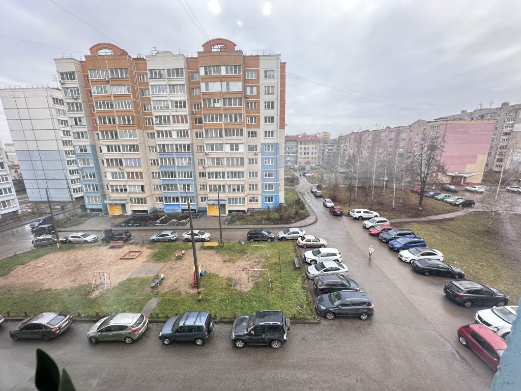 Продажа 2-комнатной квартиры, Кстово, Первостроителей пер,  3