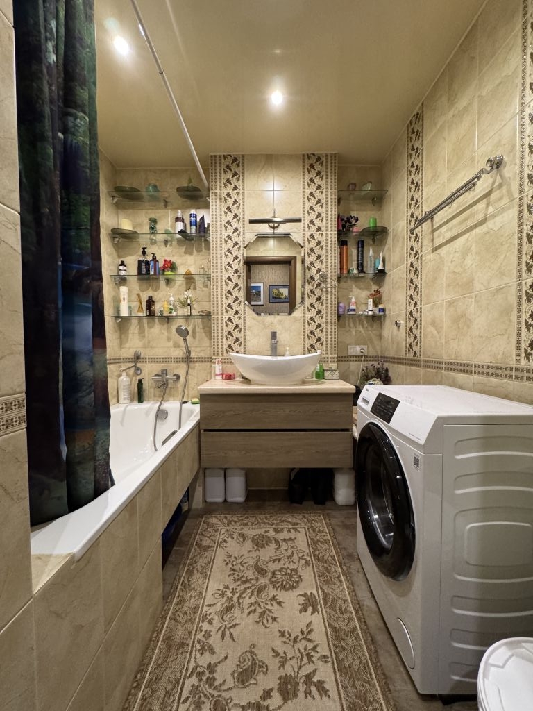 Продажа 2-комнатной квартиры, Саратов, Кленовая ул,  7