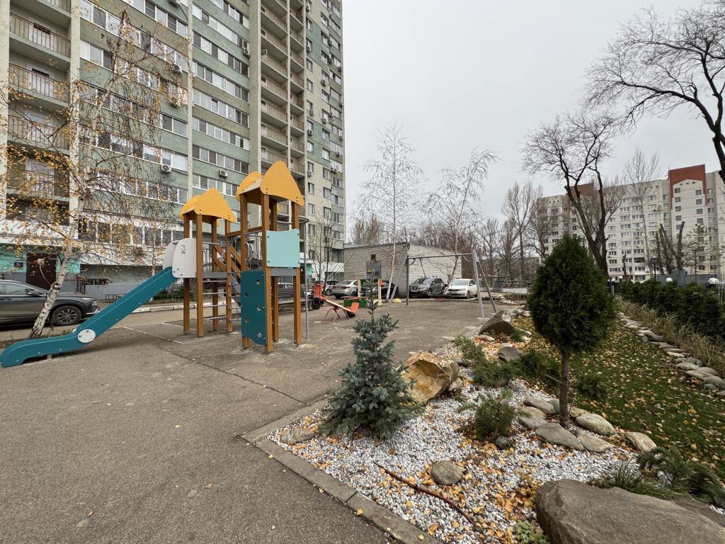 Продажа 2-комнатной квартиры, Саратов, Кленовая ул,  7