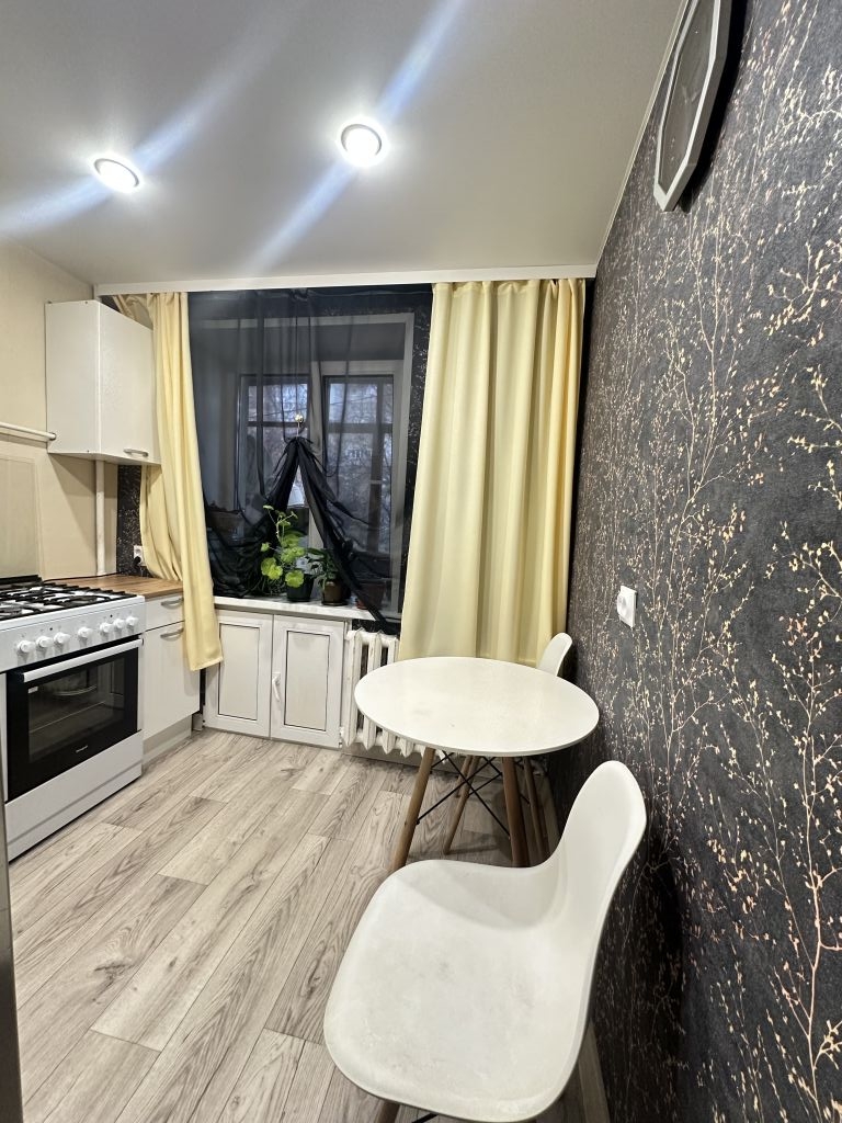 Продажа 1-комнатной квартиры, Нижний Новгород, Мончегорская ул,  2А