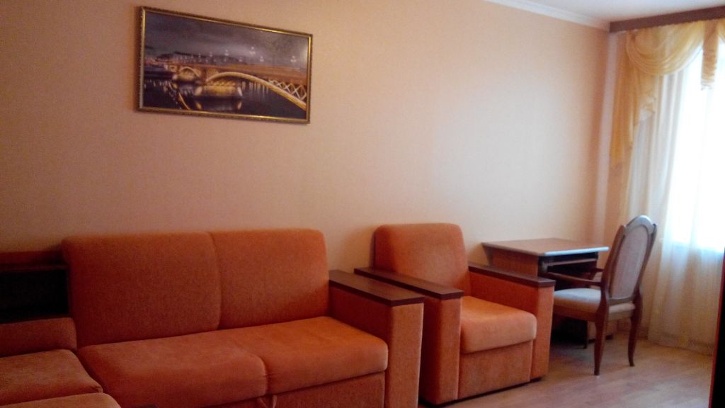 Продажа 2-комнатной квартиры, Иваново, Зверева ул,  17