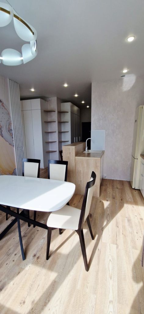 Аренда 3-комнатной квартиры, Москва, Архитектора Власова ул,  71к2