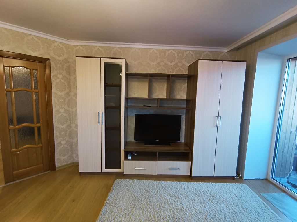 Продажа 3-комнатной квартиры, Ярославль, Сосновая ул,  10