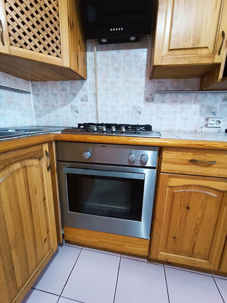 Продажа 3-комнатной квартиры, Ярославль, Сосновая ул,  10