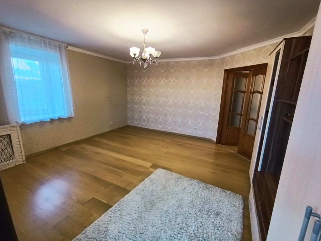 Продажа 3-комнатной квартиры, Ярославль, Сосновая ул,  10