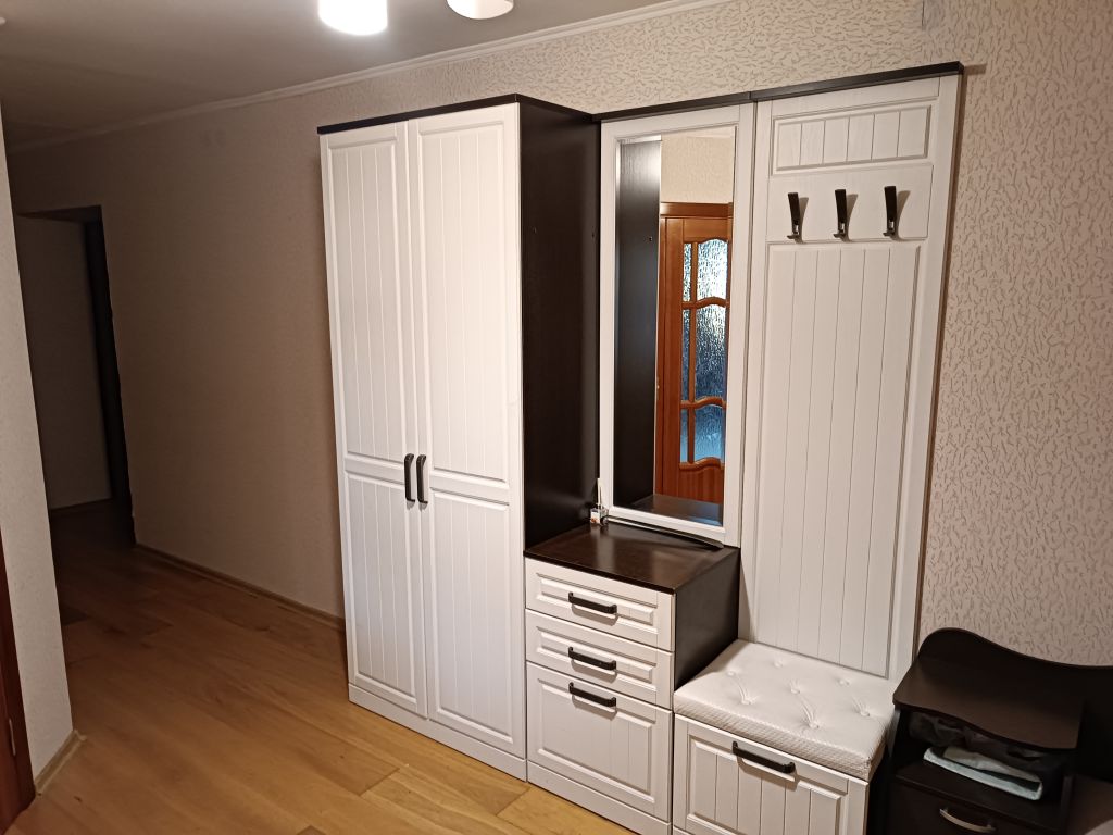 Продажа 3-комнатной квартиры, Ярославль, Сосновая ул,  10