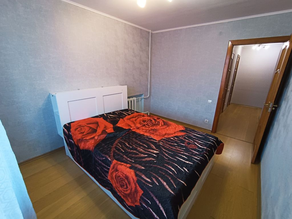 Продажа 3-комнатной квартиры, Ярославль, Сосновая ул,  10