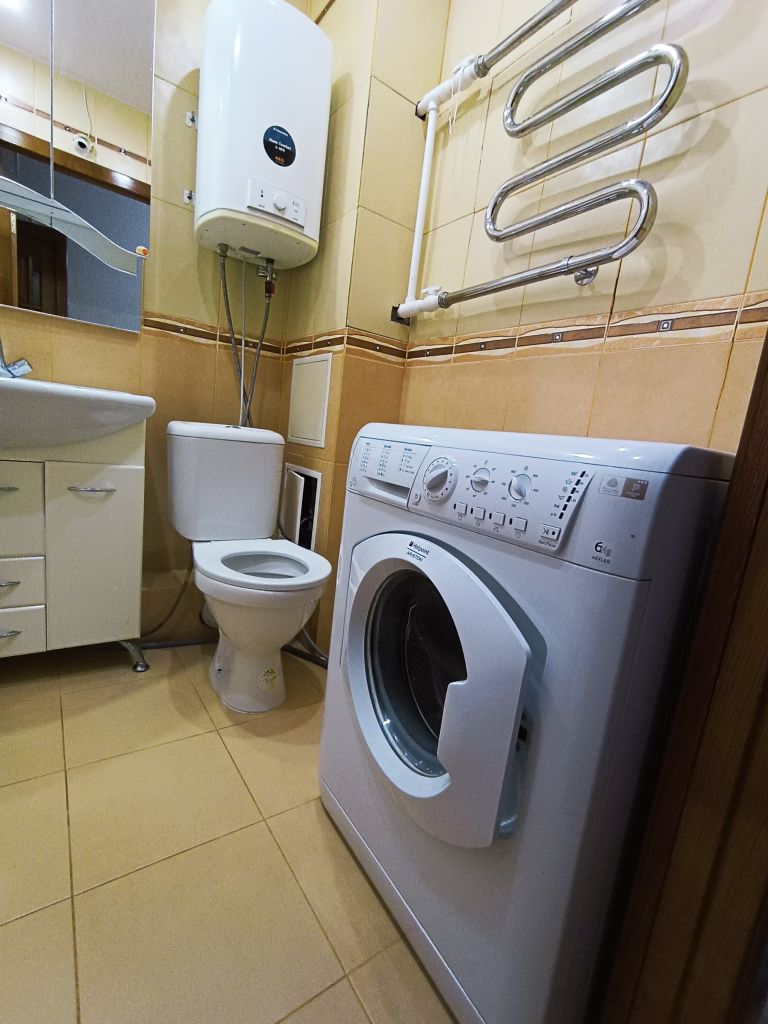 Продажа 3-комнатной квартиры, Ярославль, Сосновая ул,  10