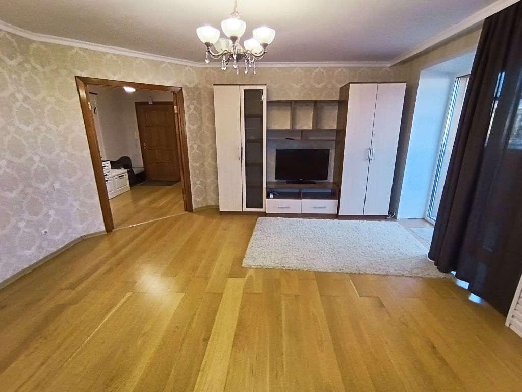 Продажа 3-комнатной квартиры, Ярославль, Сосновая ул,  10