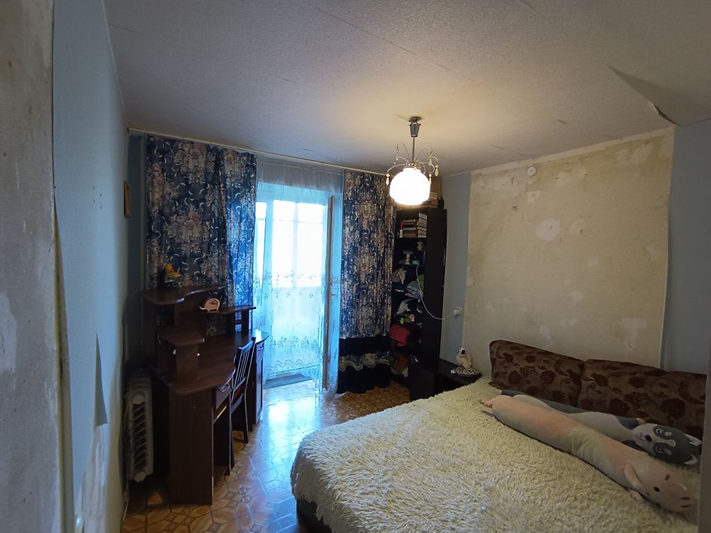 Продажа 4-комнатной квартиры, Ярославль, Урицкого ул,  41