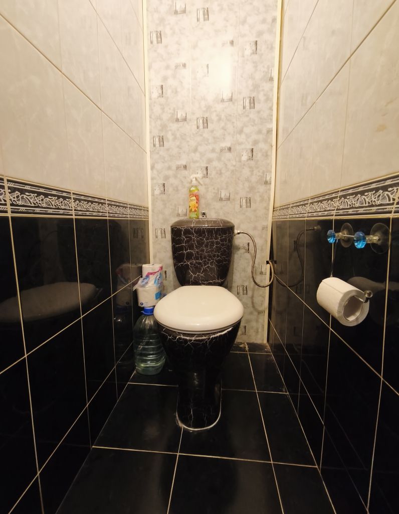 Продажа 2-комнатной квартиры, Новомосковск, Паровозная ул,  1