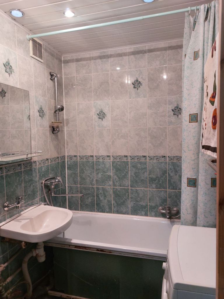 Продажа 3-комнатной квартиры, Нижний Новгород, Героя Васильева ул,  8