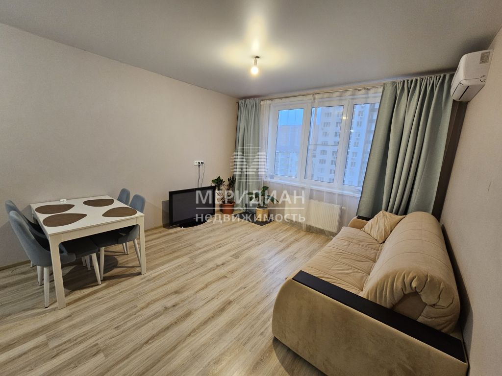 Продажа 2-комнатной квартиры, Анкудиновка, Русская ул,  15