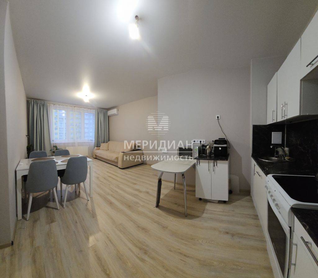 Продажа 2-комнатной квартиры, Анкудиновка, Русская ул,  15