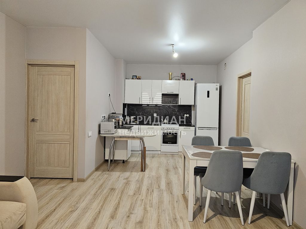 Продажа 2-комнатной квартиры, Анкудиновка, Русская ул,  15