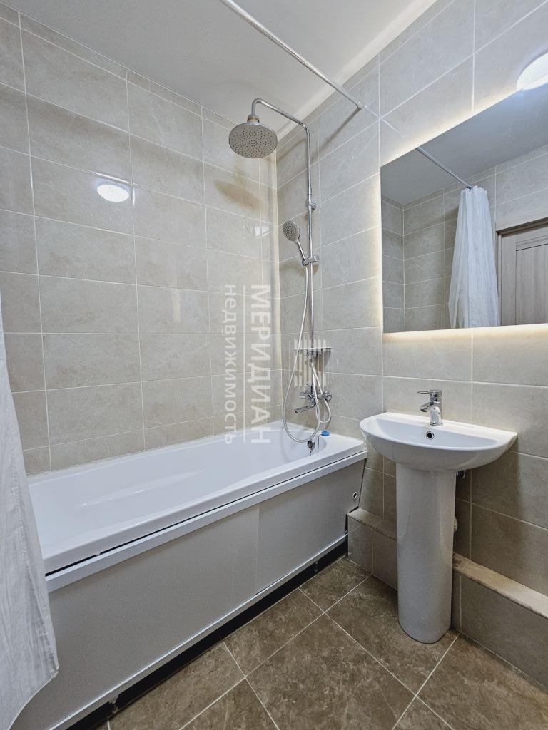 Продажа 2-комнатной квартиры, Анкудиновка, Русская ул,  15