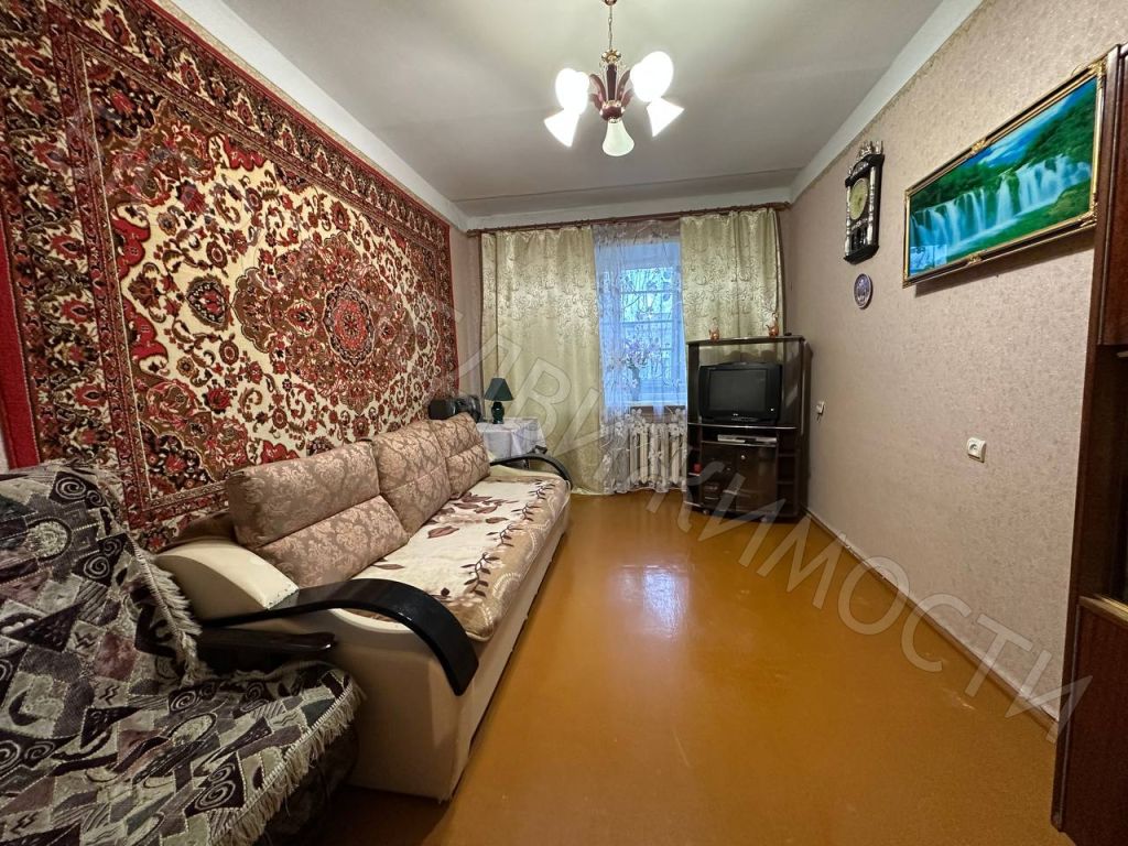 Продажа 2-комнатной квартиры, Балашов, Космонавтов пр-кт,  16