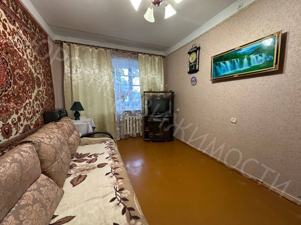 Продажа 2-комнатной квартиры, Балашов, Космонавтов пр-кт,  16