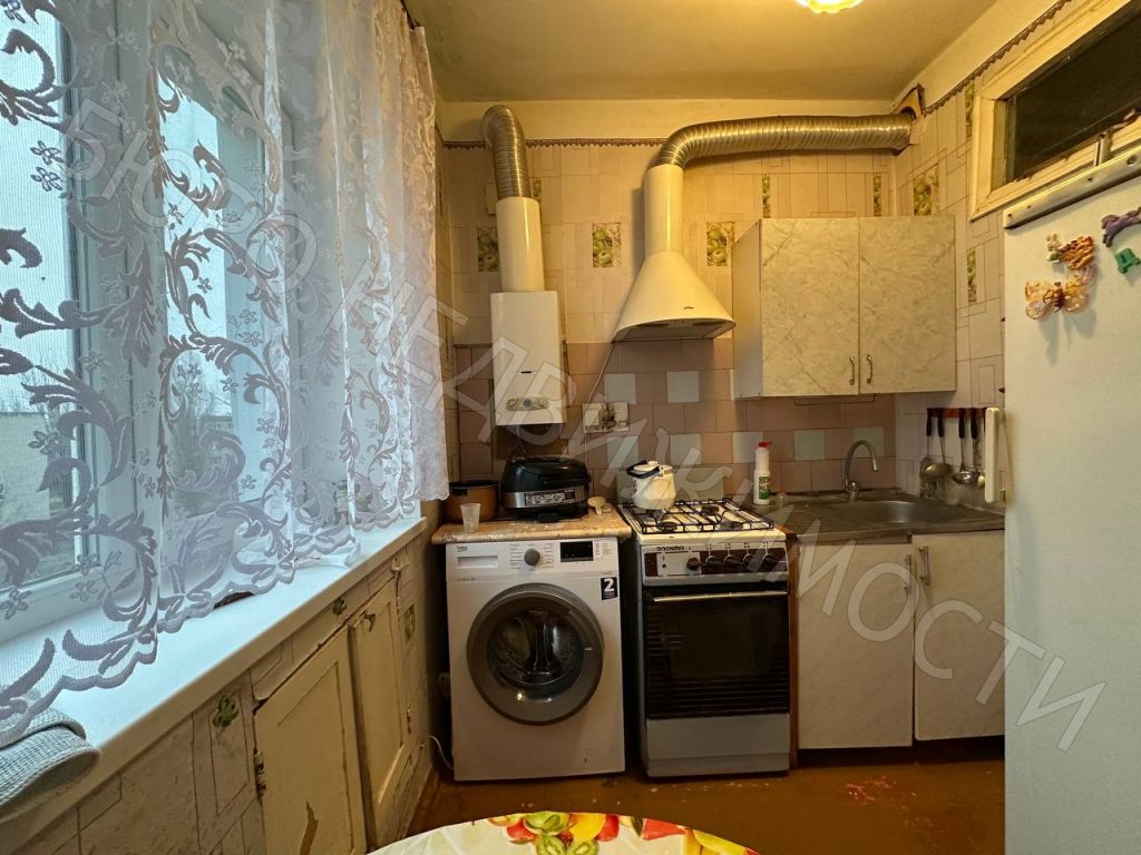 Продажа 2-комнатной квартиры, Балашов, Космонавтов пр-кт,  16