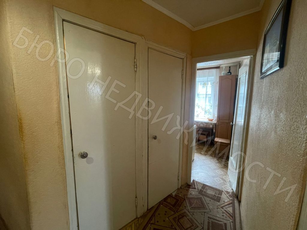 Продажа 2-комнатной квартиры, Балашов, Космонавтов пр-кт,  7